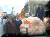 diane sue maggie at the pumpkin show 